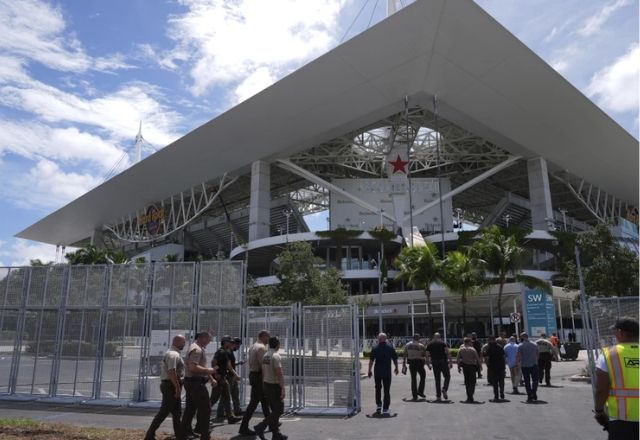 Foto: Reprodução / Rebecca Blackwell, AP News