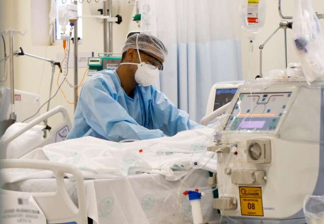 Hidroxicloroquina piora estado de saúde de pacientes com Covid-19, diz Oxford