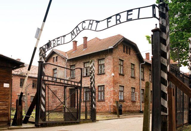 Holocausto compõe o genocídio de 6 milhões de judeus pela Alemanha na Segunda Guerra Mundial | Wikimedia Commons