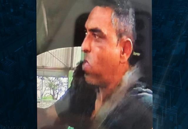 Preso pela morte de família foi visto saindo de condomínio Preso pela morte de família foi visto saindo de condomínio