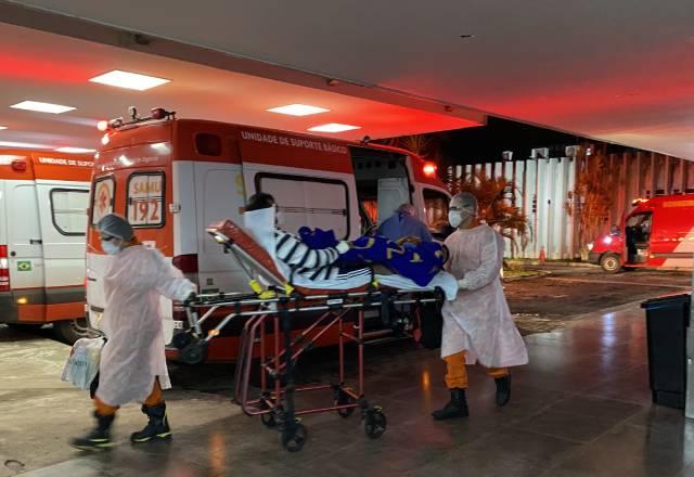 Hospital Universitário de Brasília recebe, na madrugada deste domingo (17), 15 pacientes com Covid-19 de Manaus - Foto: divulgação HUB