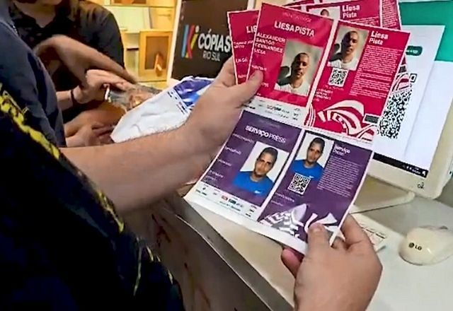 Polícia do Rio prende 4 suspeitos de fraudes na venda de ingressos para Sapucaí