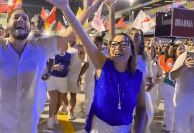 Primeira-dama Janja da Silva participou de ensaios da Acadêmicos de Niterói, que homenagou o presidente Lula na Sapucaí | Reprodução/Redes Sociais
