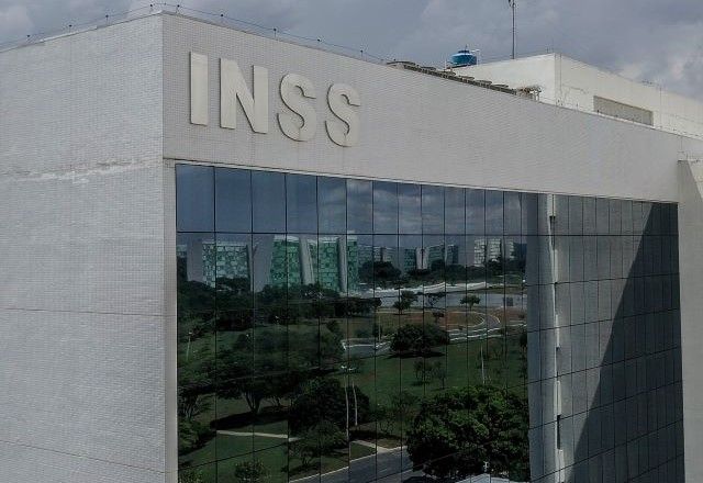 STJ acata pedido do governo e determina que INSS mantenha serviços essenciais e pelo menos 85% de equipes