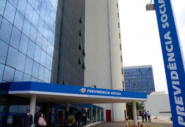 INSS pede suspensão dos processos de revisão da vida toda ao Supremo