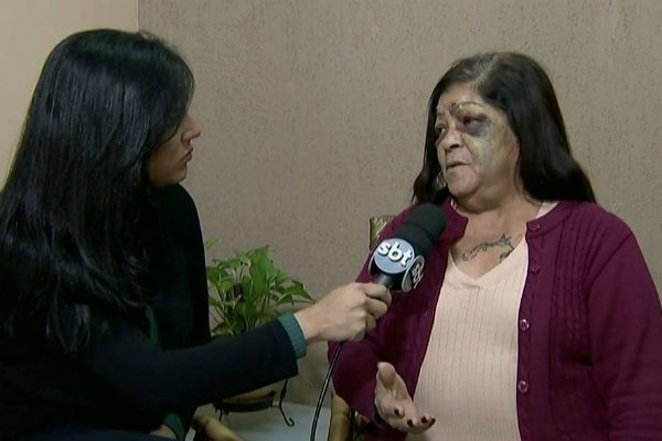 Idosa é humilhada durante assalto em São Paulo Idosa é humilhada durante assalto em São Paulo