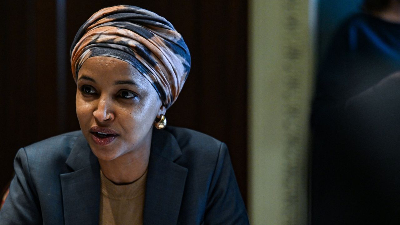 Deputada democrata de origem somali é alvo de buscas nos EUA