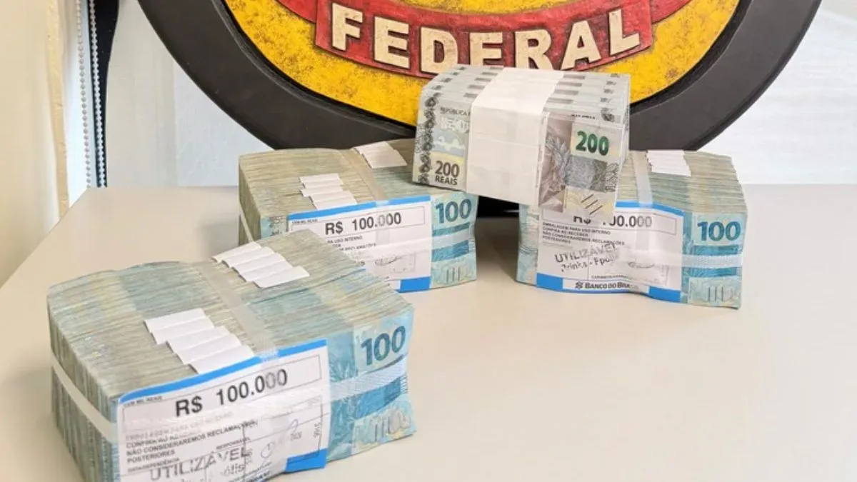 PF apreende R$ 500 mil ligados a deputado em Florianópolis