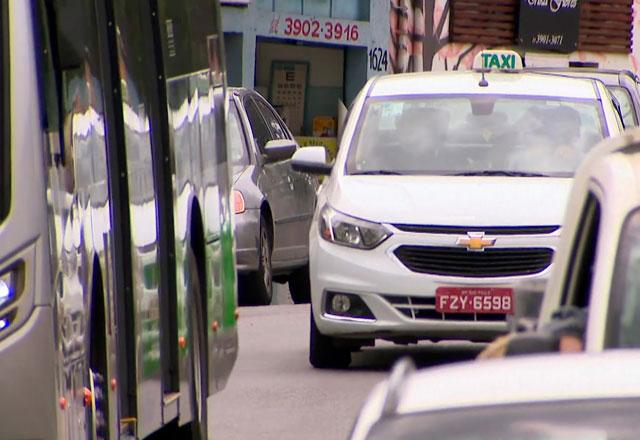Motoristas vão voltar a receber notificações de multas