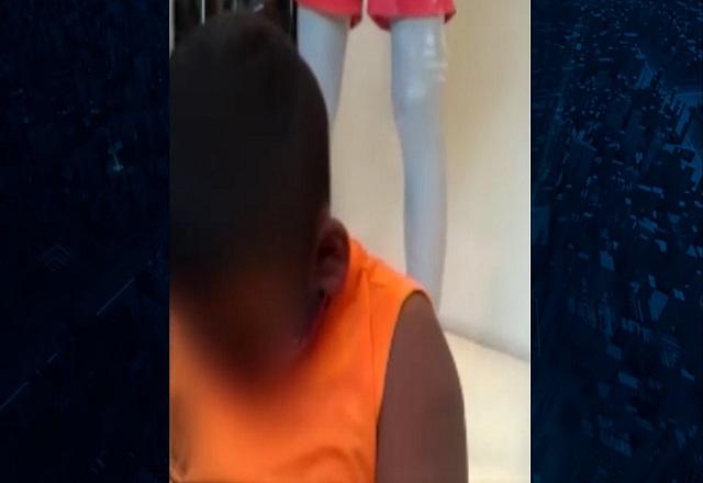 Dono de restaurante é acusado de agredir crianças que vendiam balas