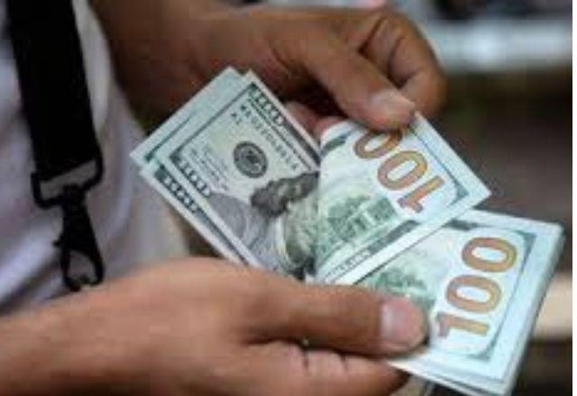 Real fortalecido frente ao dólar freia aumentos maiores ao consumidor Real fortalecido frente ao dólar freia aumentos maiores ao consumidor