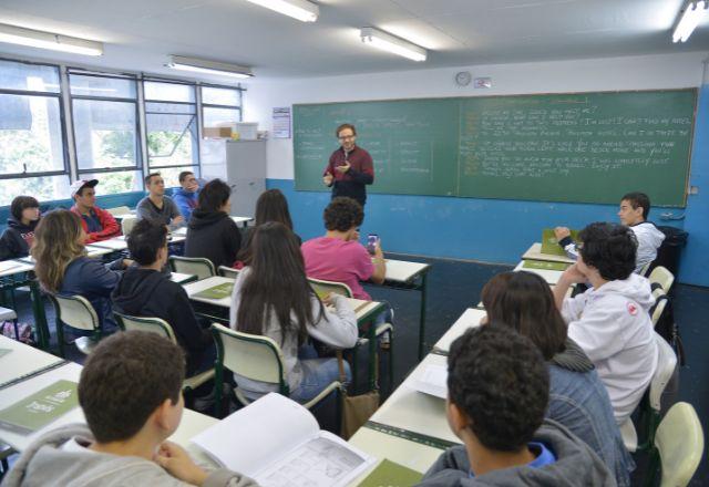 Inicialmente, a meta é criar 1 milhão de novas matrículas em tempo integral em 2023 | Agência Brasil