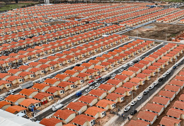 Inicialmente, Reforma Casa Brasil beneficiará moradores de áreas urbanas em capitais, municípios com mais de 300 mil habitantes, ou que façam parte de arranjos populacionais com esse porte | Divulgação/Ricardo Stuckert/PR