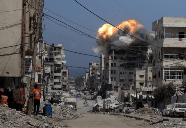 Israel envia tanques a Deir al-Balah, em Gaza, e gera preocupação