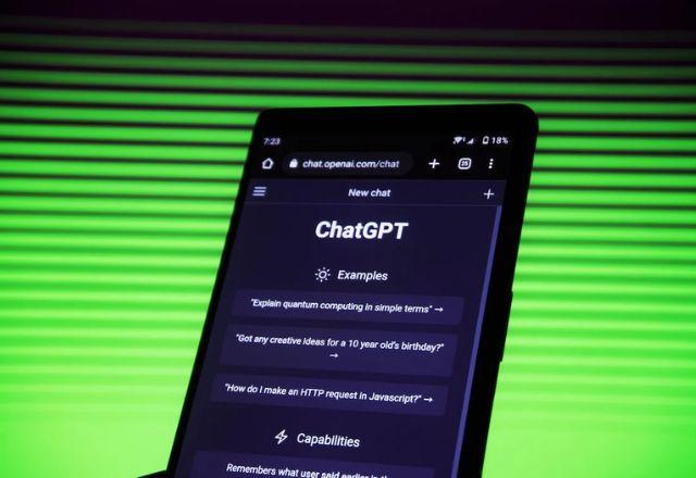 OpenAI suspende criador de bot de candidato a presidente dos Estados Unidos OpenAI suspende criador de bot de candidato a presidente dos Estados Unidos