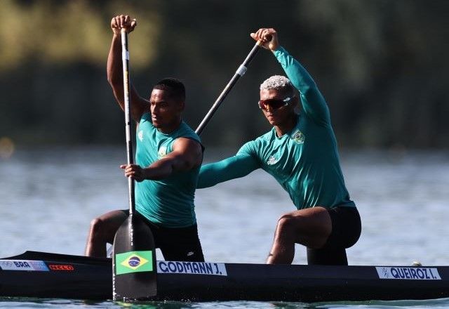 Jacky Godmann e Isaquias Queiroz: sem medalha na final do C2 500m | Divulgação/Miriam Jeske/COB