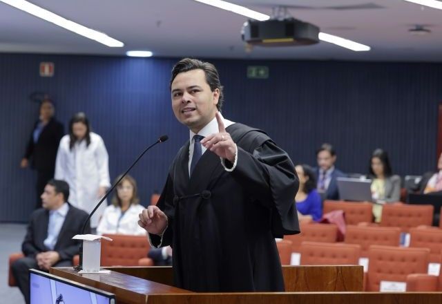 Jeffrey Chiquini, advogado do militar kid preto Rodrigo Bezerra de Azevedo, em julgamento da Primeira Turma do Supremo | Divulgação/Rosinei Coutinho/STF