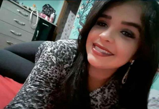 Jennifer Natalia Pedro, acusada de matar a filha Ísis Helena, de 1 ano e 10 meses