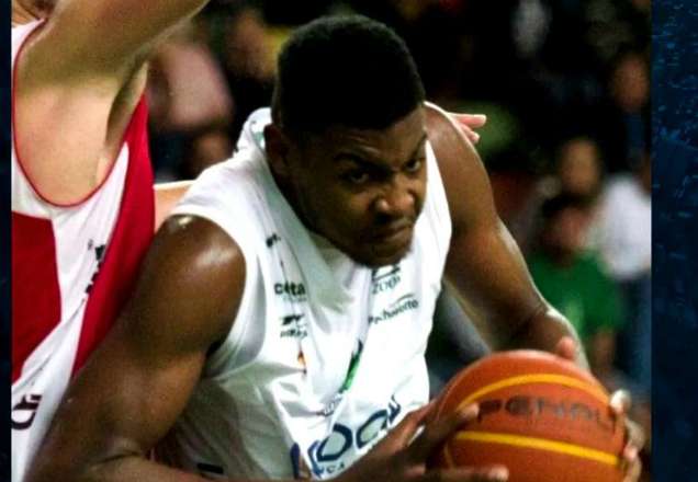 Jogador de basquete que morreu afogado é enterrado em São Paulo Jogador de basquete que morreu afogado é enterrado em São Paulo