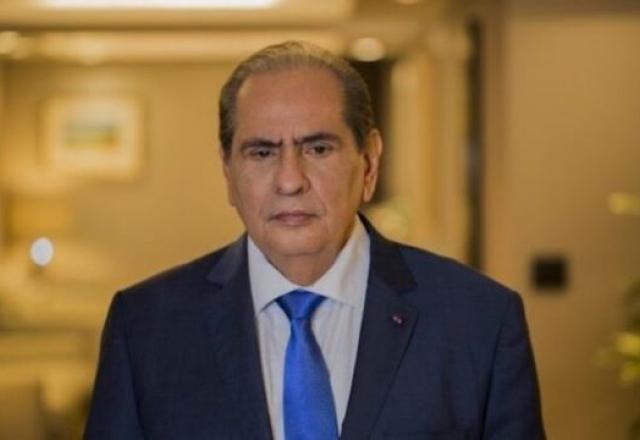 Justiça determina afastamento de José Roberto Trados da presidência da CNC Justiça determina afastamento de José Roberto Trados da presidência da CNC