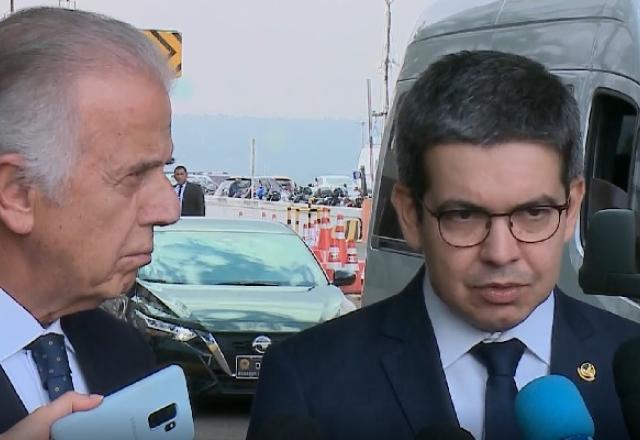 Jose mucio e randolfe rodrigues