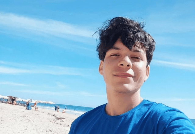Jovem morre baleado após carro furar blitz no Recife e família questiona ação da PM | Acervo pessoal