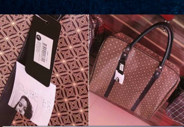 Jovem tem currículo usado como etiqueta em loja no interior de SP