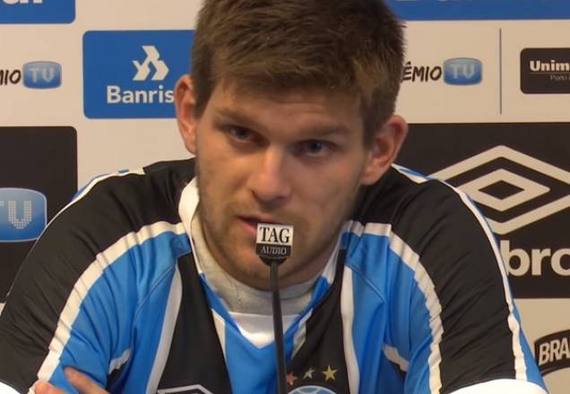 Kannemann será desfalque do Grêmio na retomada da Libertadores Kannemann será desfalque do Grêmio na retomada da Libertadores