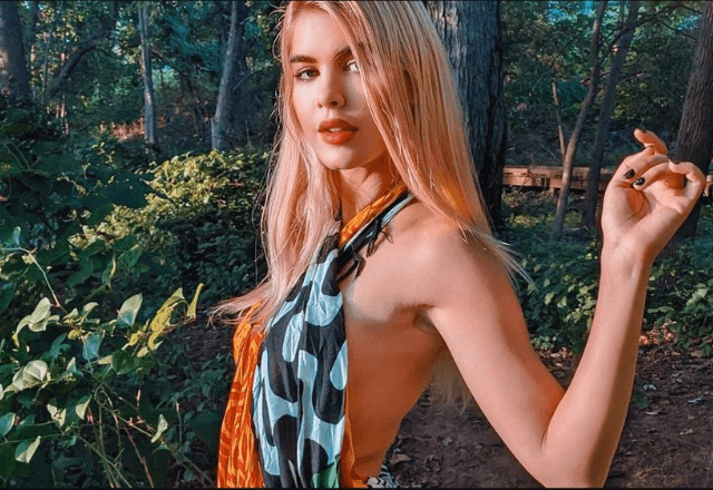 Kat Torres ganhou fama ao se apresentar nas redes sociais como "guru espiritual". Ela oferecia cursos como "life coach" com valores que variavam de R$ 73 (mensal) a R$ 700 (anual) | Reprodução / Redes Sociais