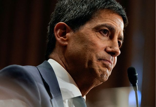 Senado dos EUA confirma Kevin Warsh como próximo presidente do Fed | REUTERS/Elizabeth Frantz