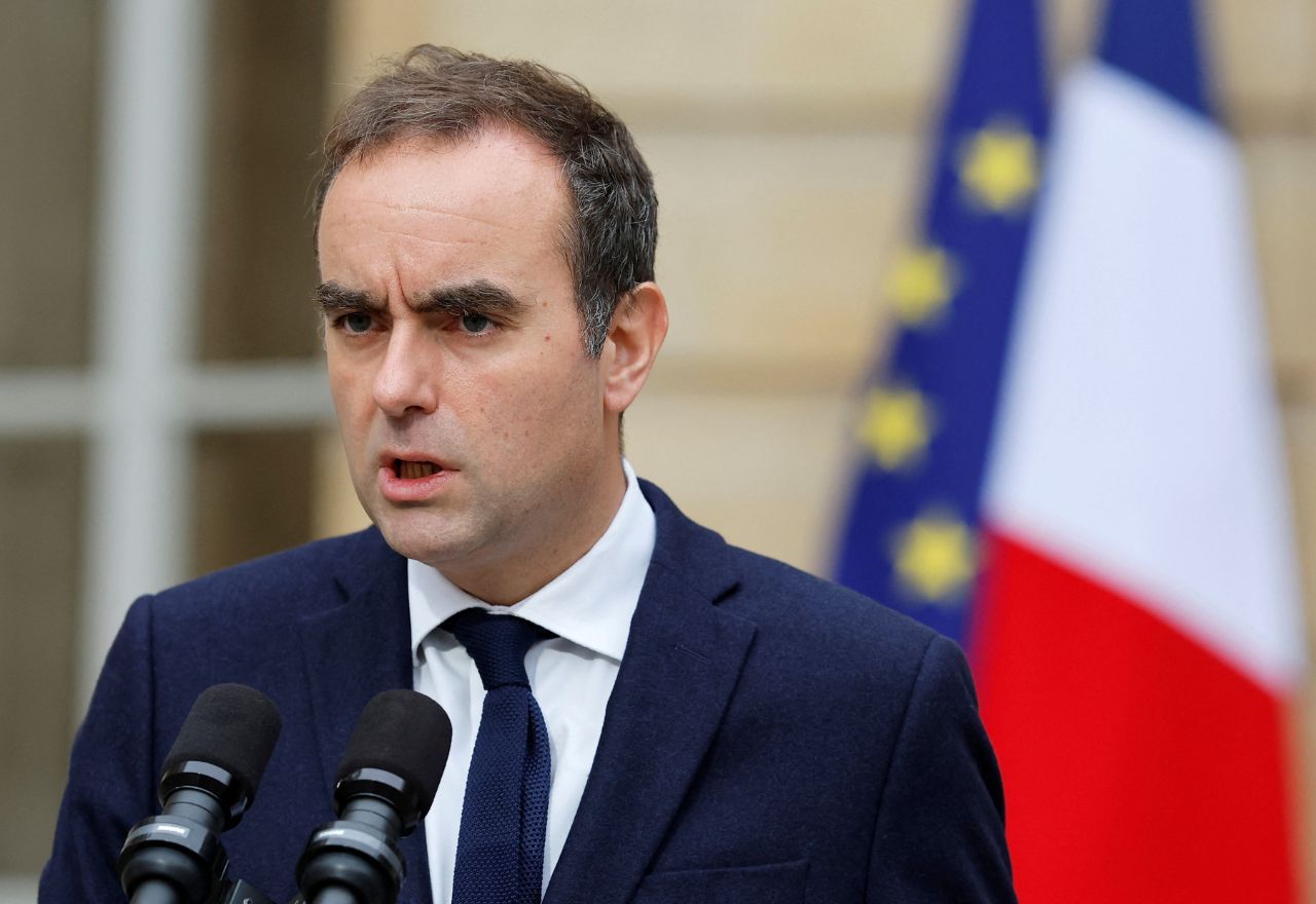 Sébastien Lecornu renunciou ao cargo na última segunda-feira (6) - REUTERS/Stephanie Lecocq/Pool