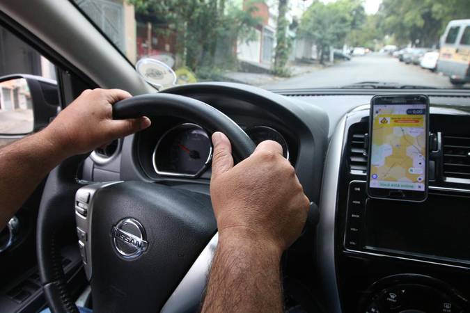 Mudanças na Lei Seca entram em vigor com "drogômetros" Mudanças na Lei Seca entram em vigor com "drogômetros"