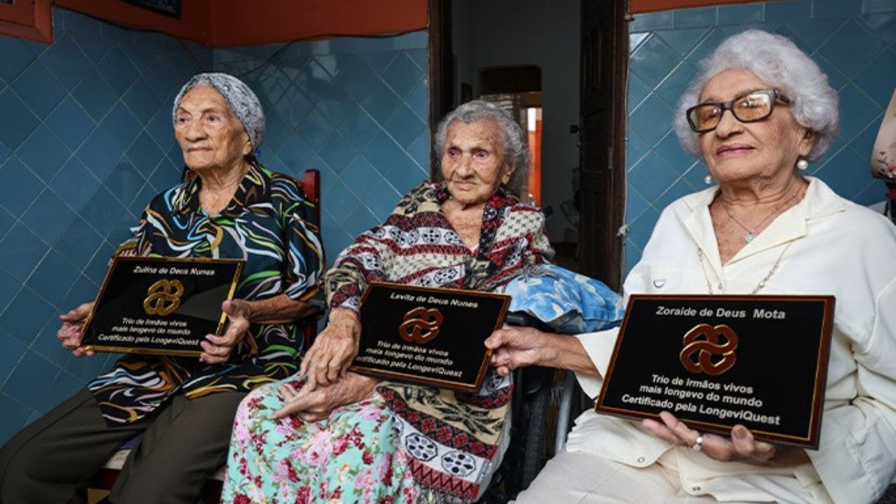 Levita, Zoraide e Zulina foram reconhecidas pelo Guinness World Records como o trio de irmãs vivas mais longevo do mundo | Reprodução