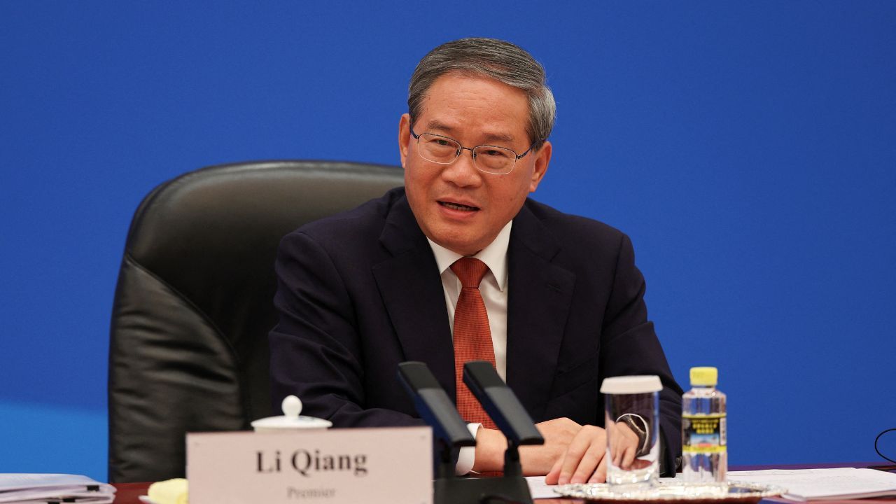 China endurece regras de entrada e saída do país China endurece regras de entrada e saída do país