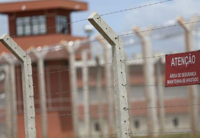 Justiça liberta brasileira acusada pelos EUA de elo com PCC