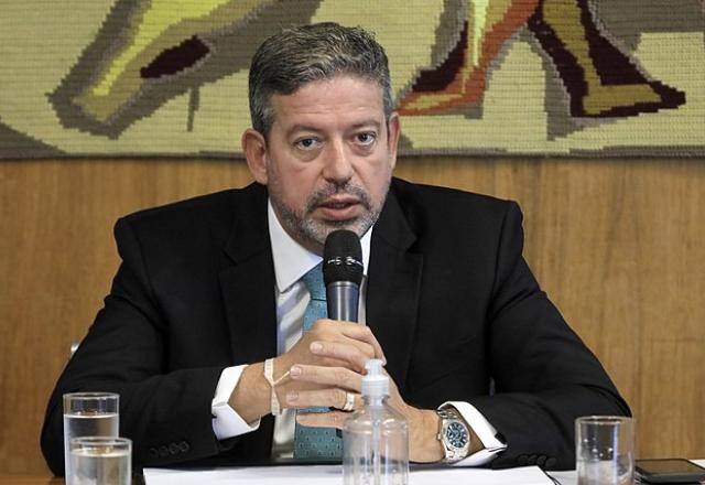 Lira fala em consequências à aliança se PSDB romper acordo nos estados