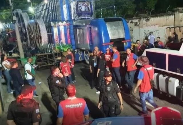 Criança de 11 anos em estado grave após acidente no Sambódromo do Rio