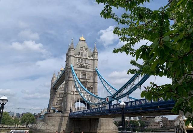 London Bridge