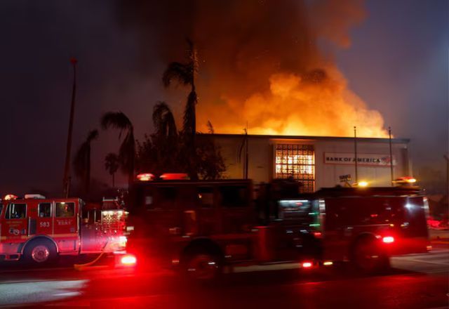 Incêndios em Los Angeles: número de mortos sobe para 16 | Reuters