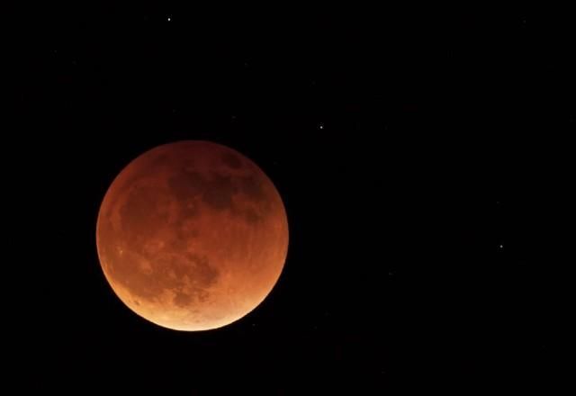 Lua de sangue
