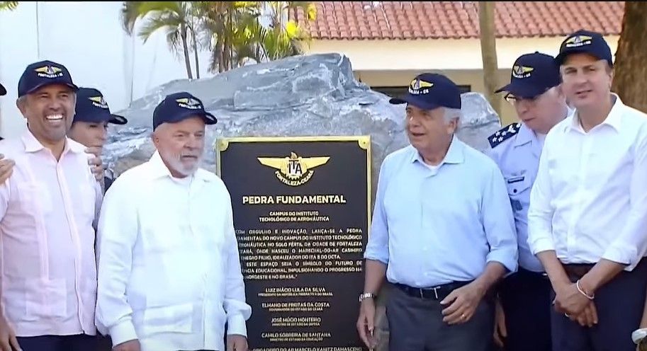 Lula, Camilo, Elmano e Múcio