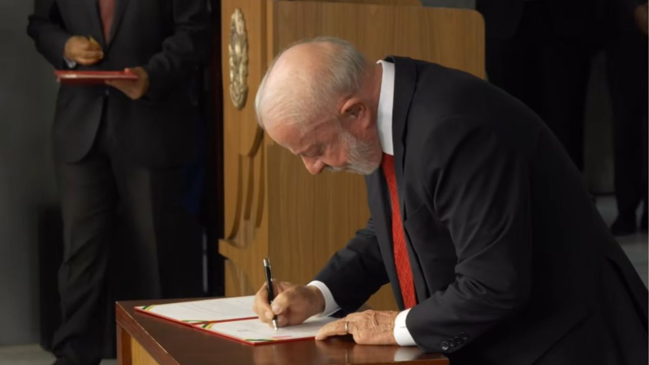 Presidente Lula sanciona lei que cria incentivos fiscais para data centers | Reprodução