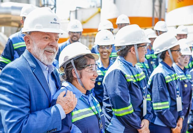 Lula-defende-mulheres-contra-acao-entidades-STF.jpg