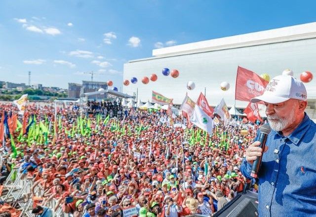 Lula discursa no Dia do Trabalhador (Ricardo Stuckert/PR)