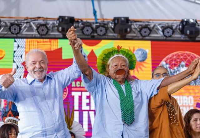 Lula diz que quer demarcar todas terras indígenas em 4 anos
