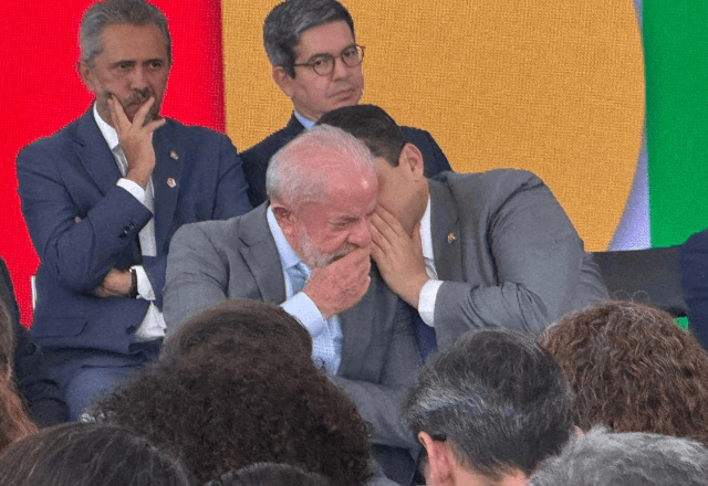 Lula quer retomar relação com Alcolumbre, mas teme novas traições do senador Lula quer retomar relação com Alcolumbre, mas teme novas traições do senador