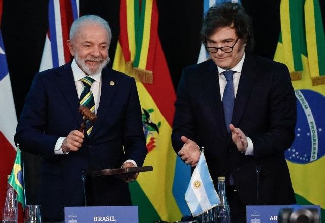 Imagem da notícia: Com governo Milei, exportações à Argentina seguem em queda