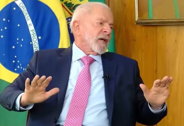 Lula em entrevista à RedeTV! | Reprodução