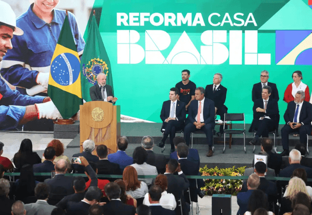 Em aceno à classe média, Lula lança programa de crédito para reformas de casas