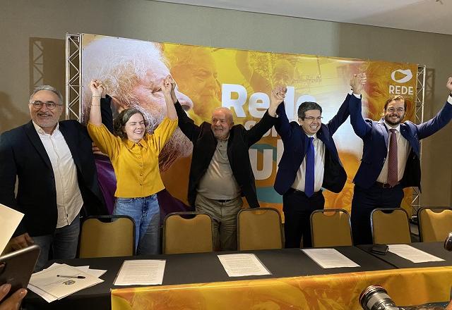 Lula recebe apoio da Rede e PDT, mas sente falta de Marina Silva